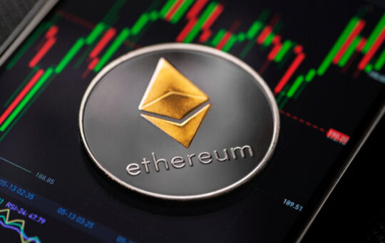 ETH price jumps above $4,000 as institutional demand explodes