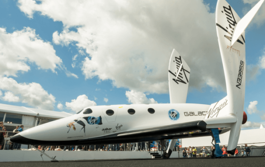 Branson gains commercial spaceflight licence