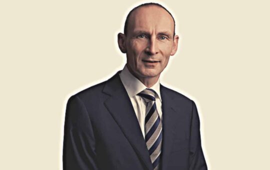 Ethereum Will Outperform Bitcoin Within Five Years, Says DeVere Group's CEO