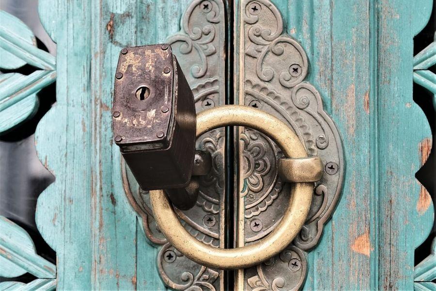 Smaller South Korean Crypto Exchanges Begin to Shutdown, Suspend Services