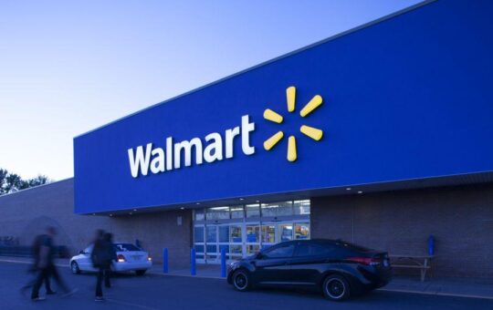 Walmart Begins Bitcoin ATM Pilot at 200 American Stores