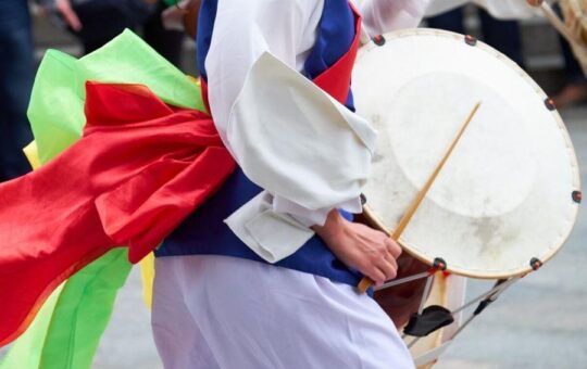 Crypto Fans Build Up Their Power as S Korean Politicians Delay Crypto Tax