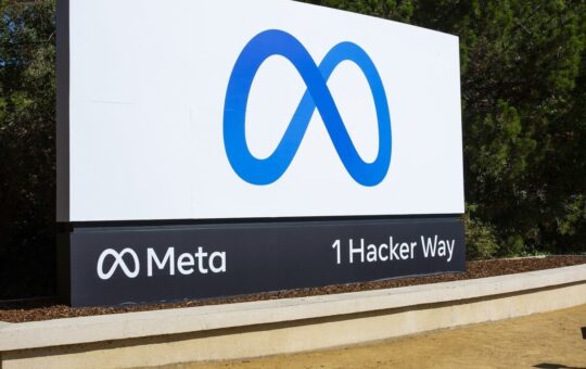 Exec Wants Meta to Look to NFT, DAO and Blockchain Expansion Next Year – Report
