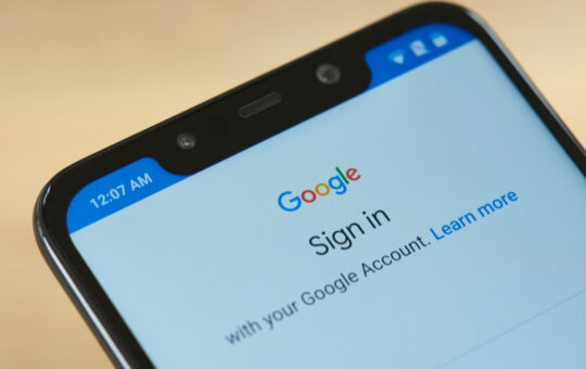 Heavily-Backed DeSo Makes Waves With Controversial Google Login Feature