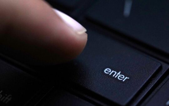 How to Buy Bitcoin Without an ID in 2022