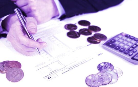 9 Top Tips For Filing Your Crypto Taxes in 2022