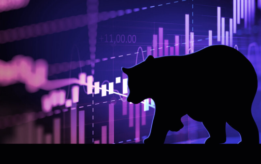 Biggest Outflows in 12 Weeks as Investors Cash Out Following FTX Fall