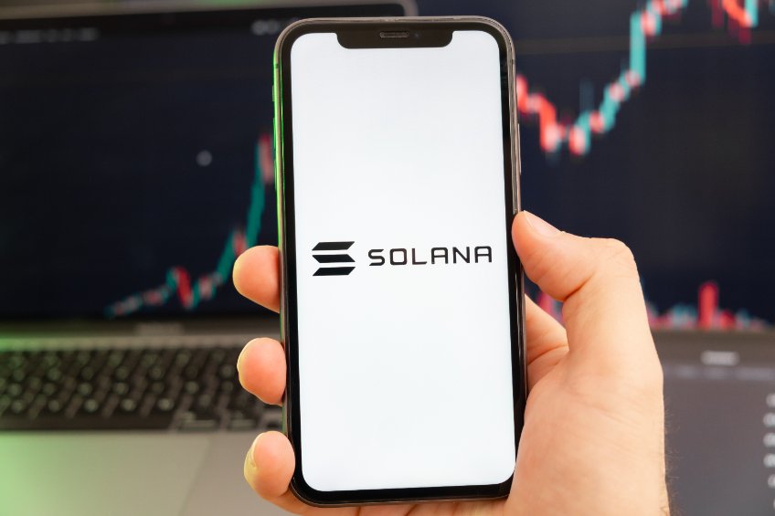 Solana (SOL/USD) clears above the 50-day MA