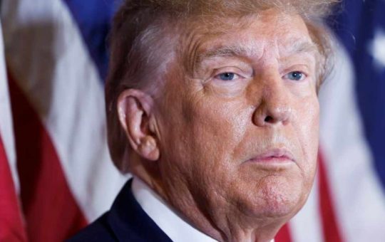 Skybridge’s Scaramucci Warns Billionaires Supporting Trump: Dangerous Times Ahead