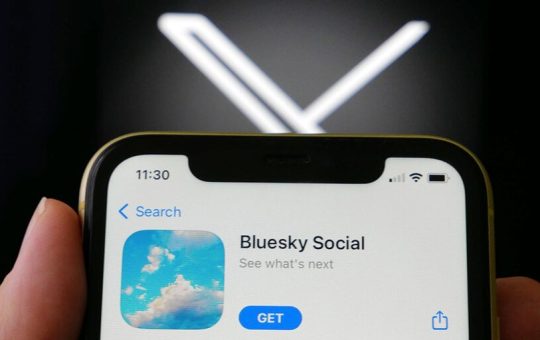 Bluesky Signups Surge After Elon Musk's Twitter Says AI Can Be Trained on Tweets