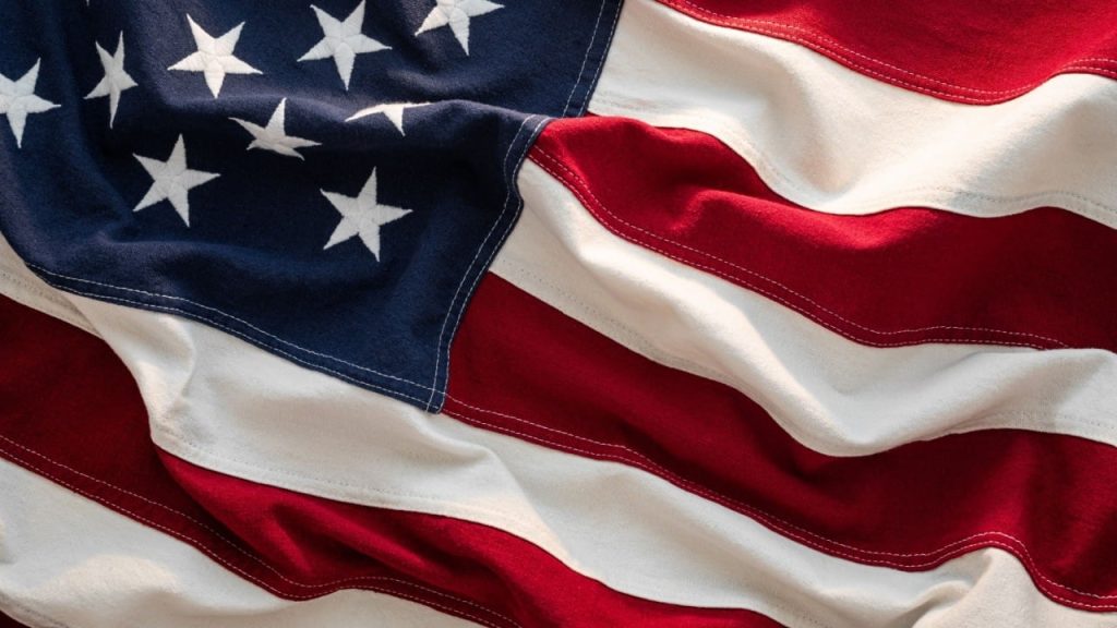 SEC Commissioner Calls for 7 Crypto Reforms That Corner Congress With Urgency