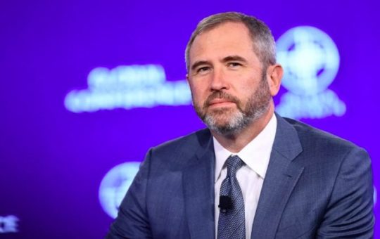 Brad Garlinghouse says Bitcoin at $200,000 'is not unreasonable'