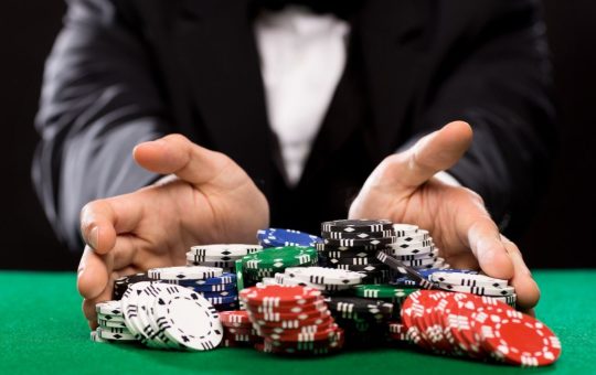 Institutions Go All-in on Solana: Nearly $1 Billion Secured This Week