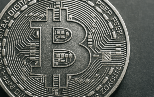 Mining Difficulty Rises 6.81% as Bitcoin Hashrate Hits Record High