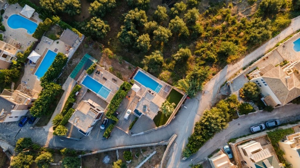 Gallup Poll: Real Estate and Gold Still Preferred as Long-Term Investments in US