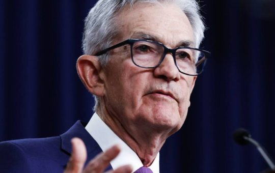 Congress Urged to Investigate Fed Chair Over $2.5B Scandal