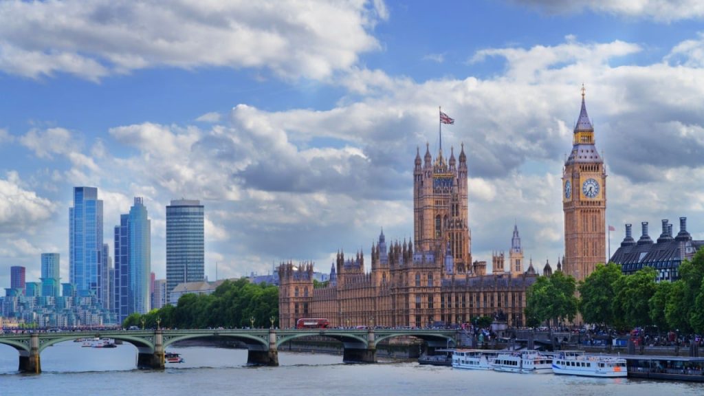 The Smarter Web Company Acquires 226.42 Bitcoin, Total Holdings Reach 1,000 BTC