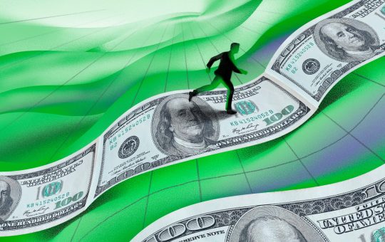 Will Fed Rate Cuts Push $7 Trillion Cash Into Crypto Assets?