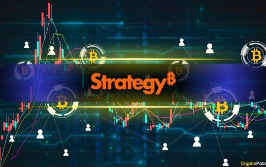 Strategy Resumes Billion-Dollar Bitcoin Buys With 13,627 BTC Accumulation