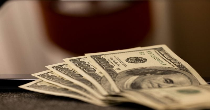 Bitcoin holds steady as inflation stays sticky and growth slows