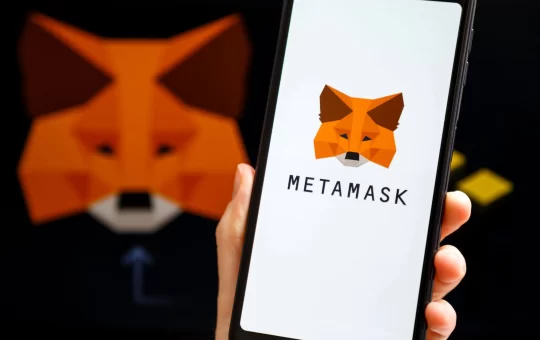 MetaMask Exits Ethereum Staking Validators After Security Incident